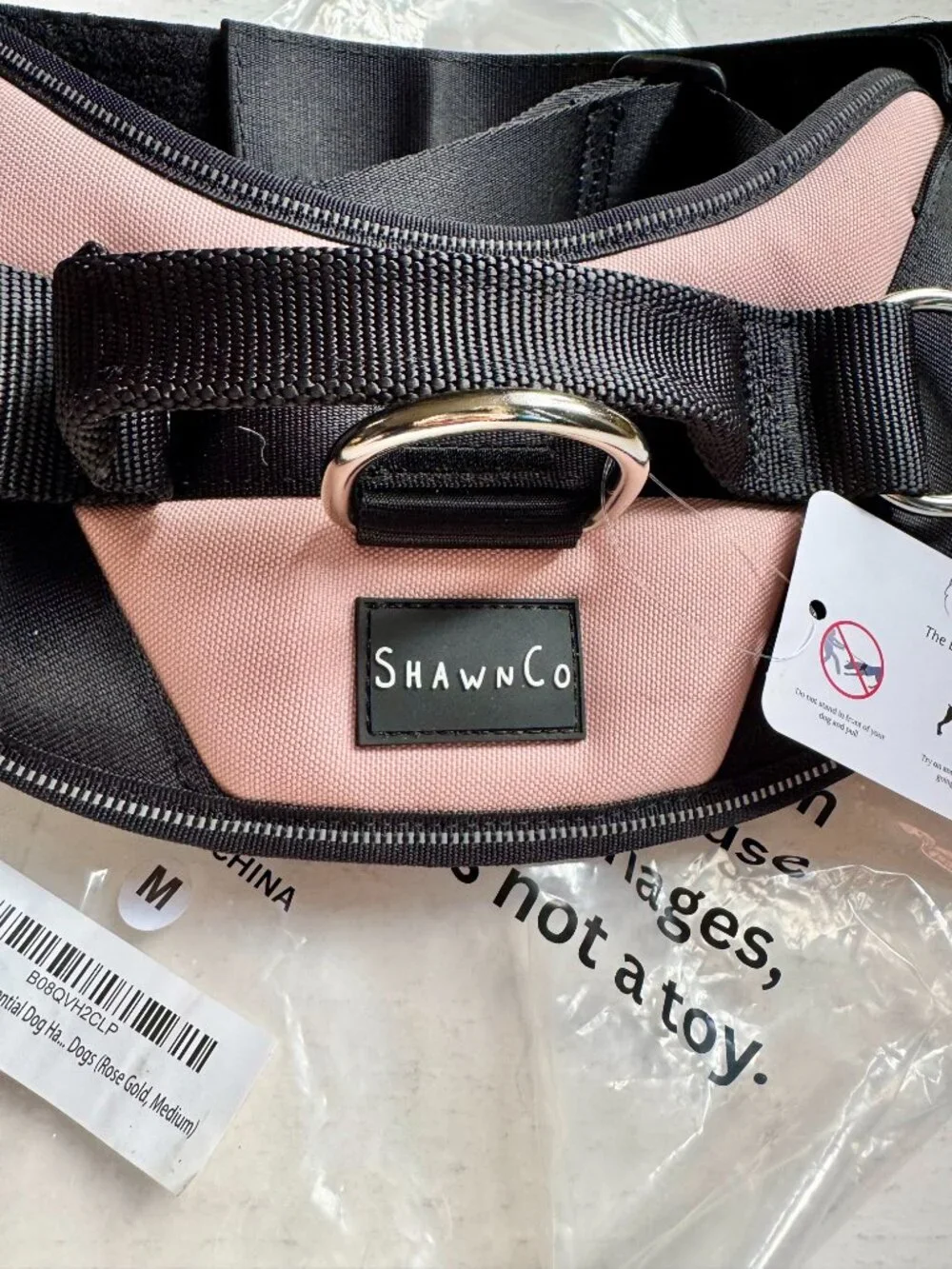 ShawnCo Essential Dog Harness, No-Pull Pet Vest Size M Pink Brand New